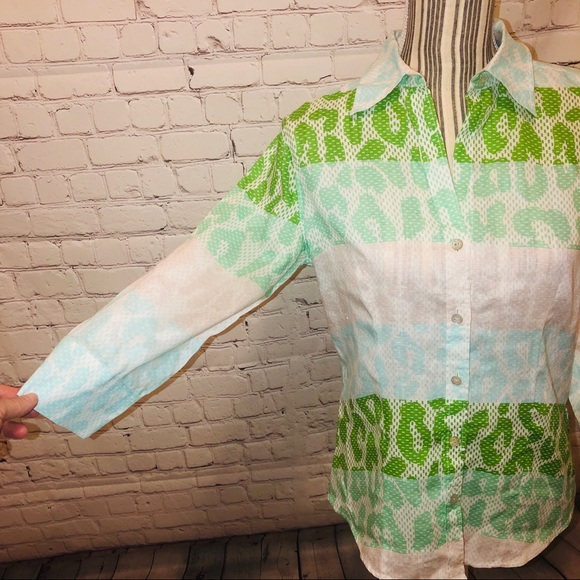 Paperwhite multicolored button down shirt. - Picture 3 of 8